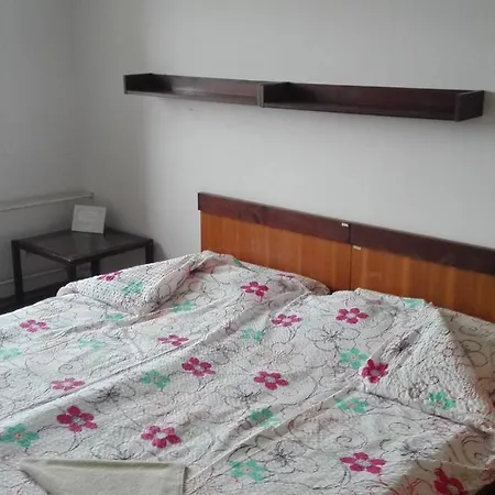Hostel Rekreacne Zariadenie Hruba Strana Obec