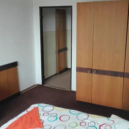 Rekreacne Zariadenie Hruba Strana Obec Hostel