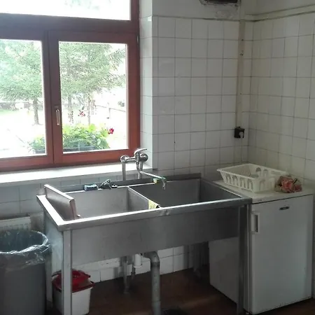 Rekreacne Zariadenie Hruba Strana Obec